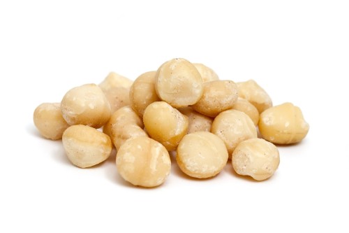 MACADAMIA SUROWA CAŁA.jpg